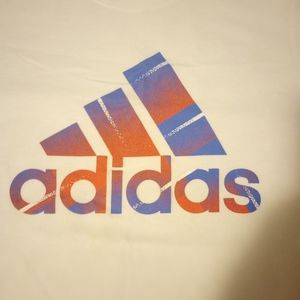 Adidas tshirt